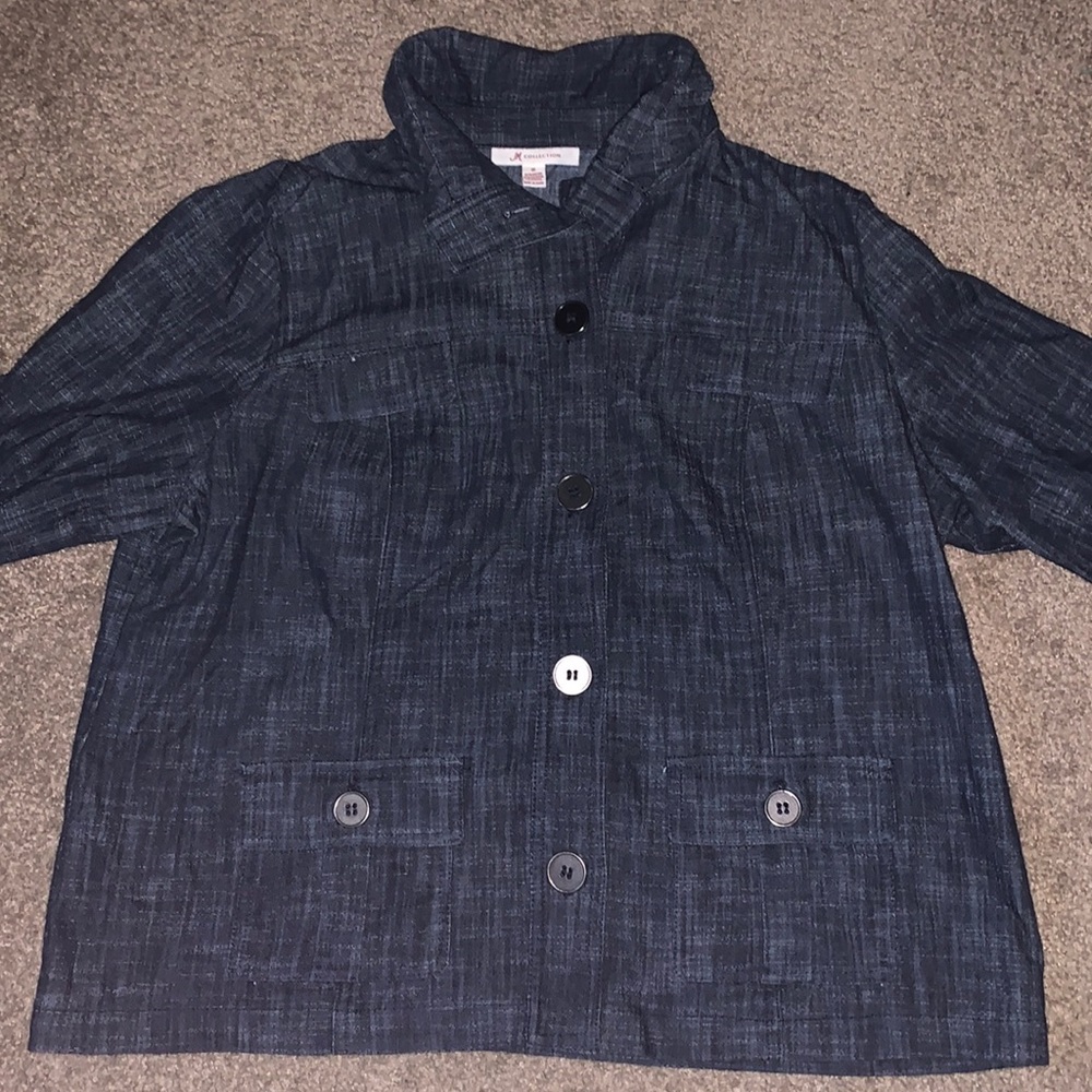 Button down, Jean like Top